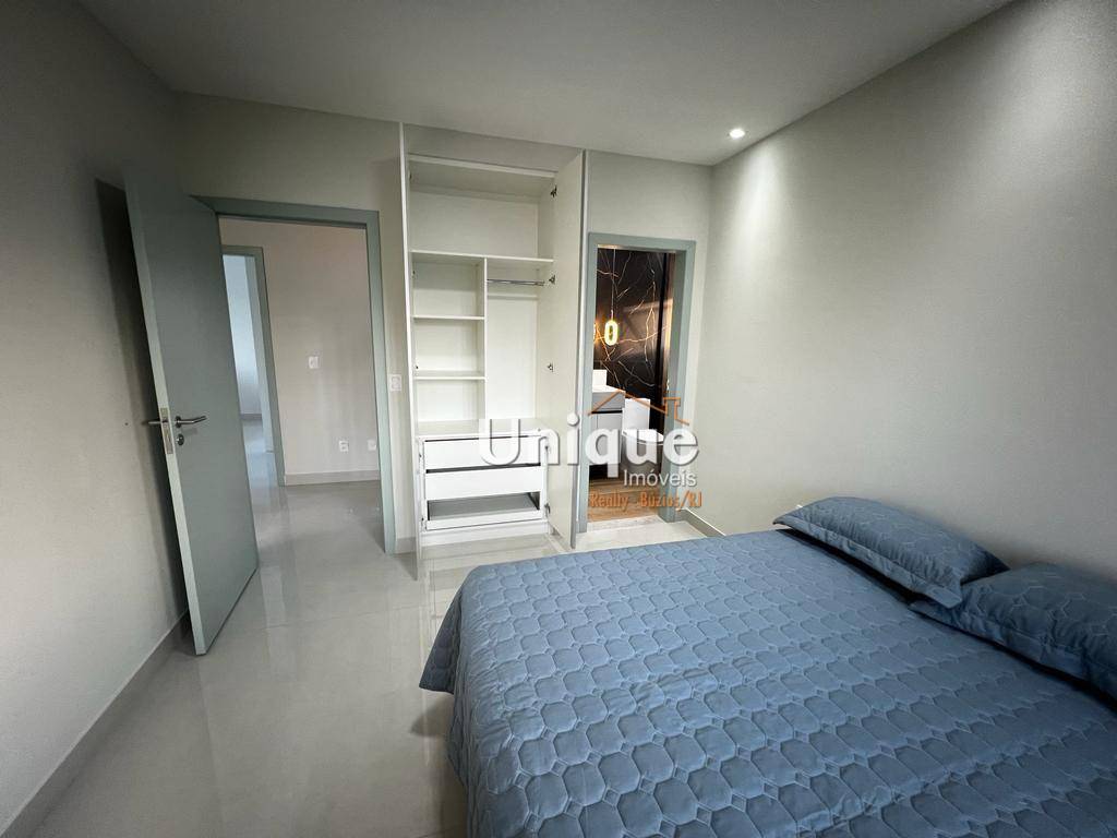 Casa de Condomínio à venda com 4 quartos, 209m² - Foto 36