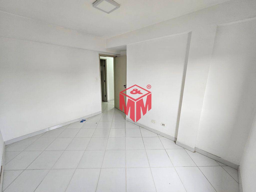 Apartamento para alugar com 3 quartos, 75m² - Foto 9