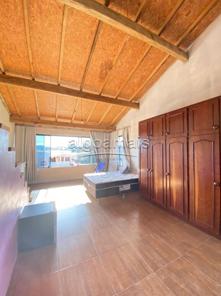 Casa à venda com 2 quartos, 130m² - Foto 11