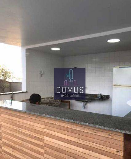 Apartamento à venda com 2 quartos, 65m² - Foto 2