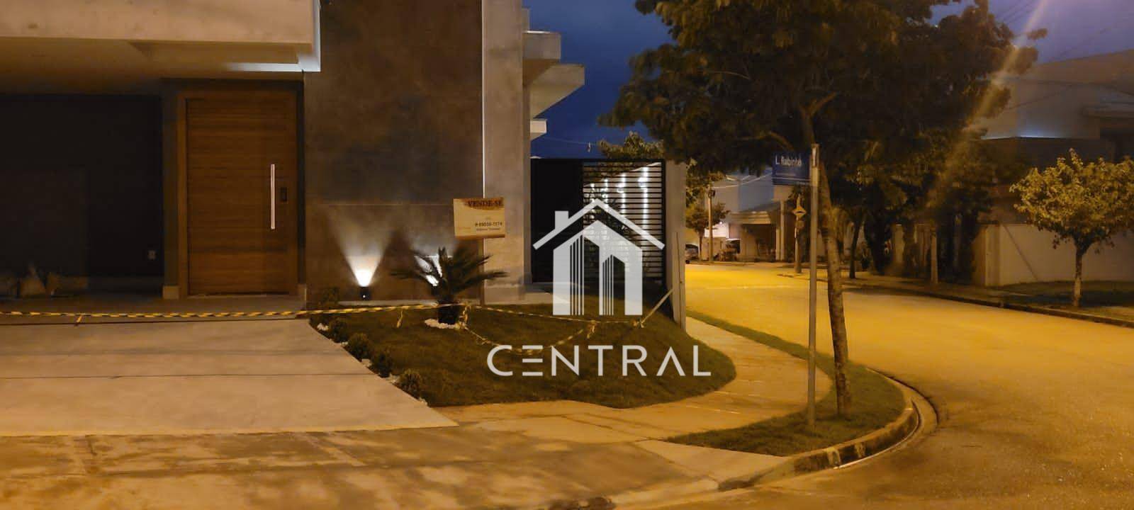 Casa de Condomínio à venda com 3 quartos, 220m² - Foto 2