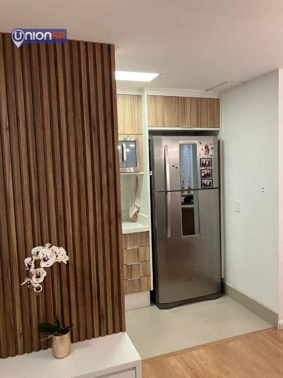 Apartamento à venda com 3 quartos, 81m² - Foto 21