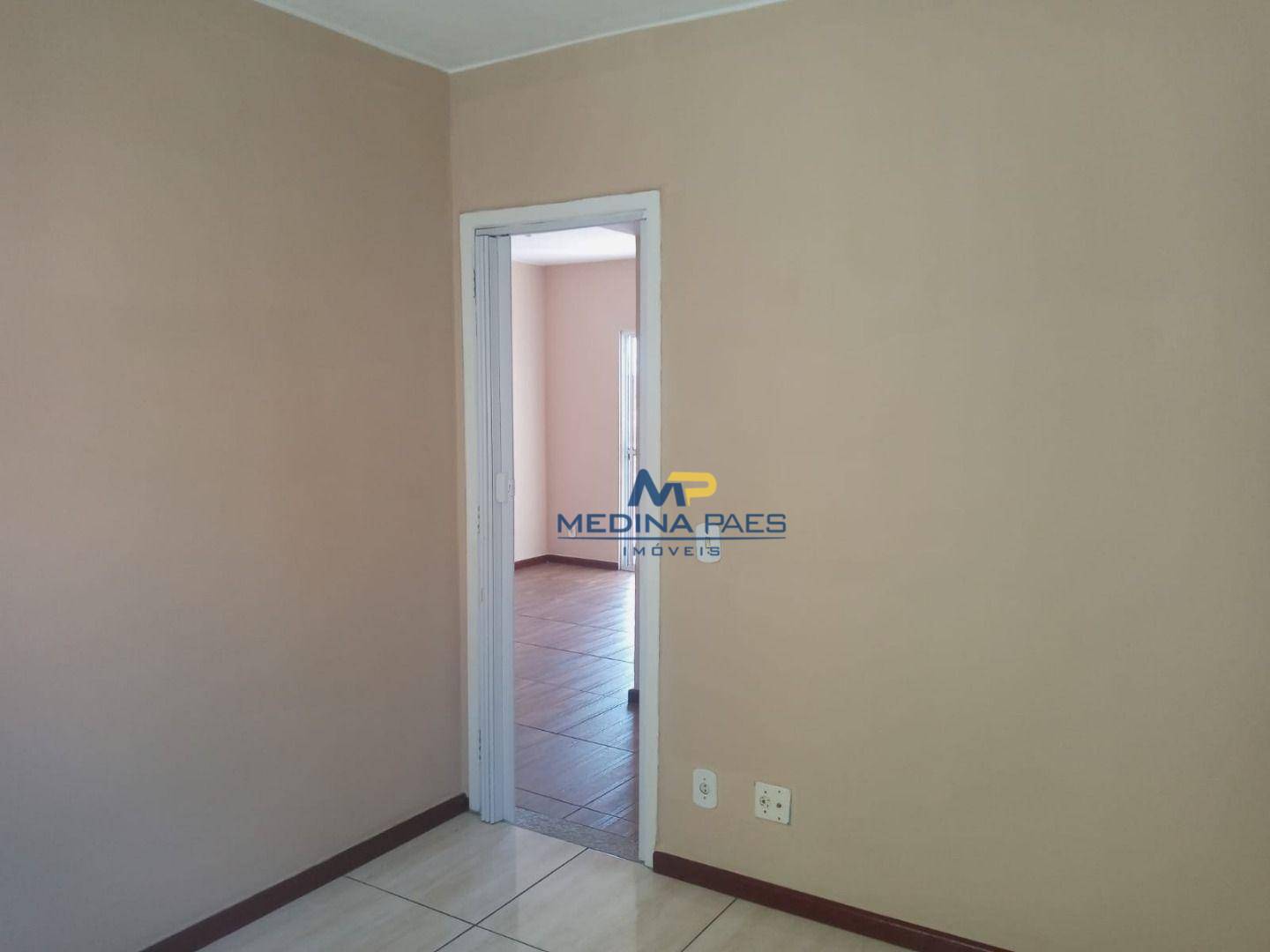 Apartamento à venda com 2 quartos, 60m² - Foto 5