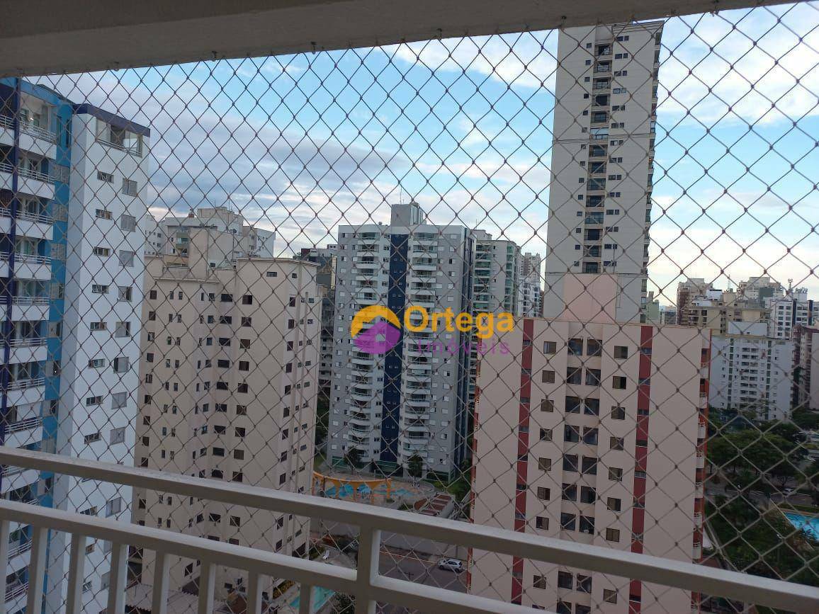 Apartamento à venda com 2 quartos, 72m² - Foto 1