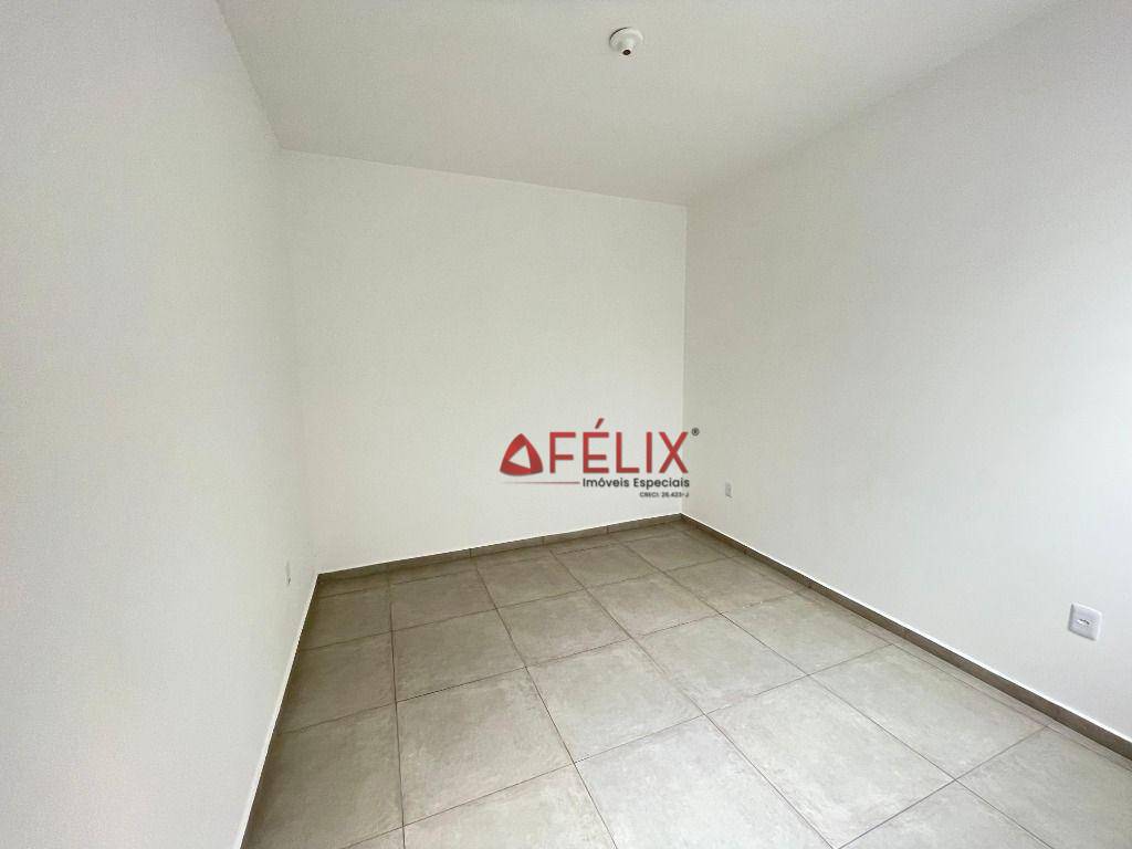 Casa, 2 quartos, 62 m² - Foto 4