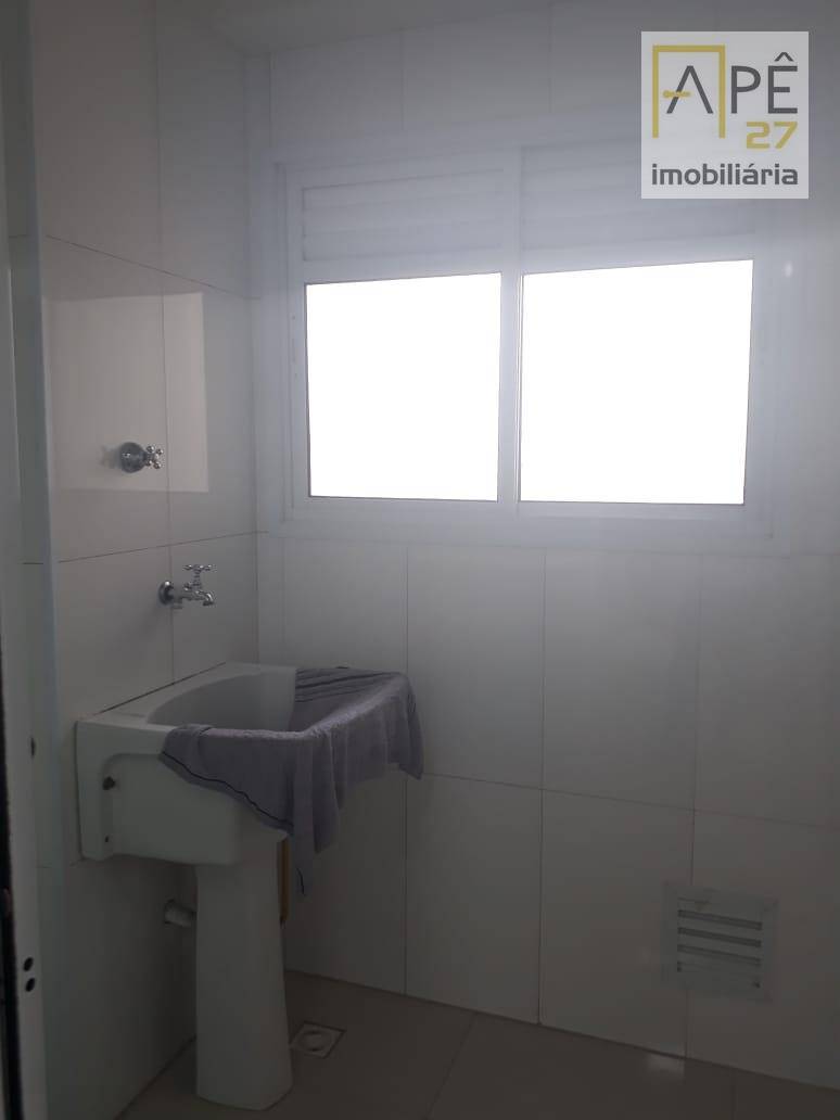 Apartamento à venda com 2 quartos, 67m² - Foto 10