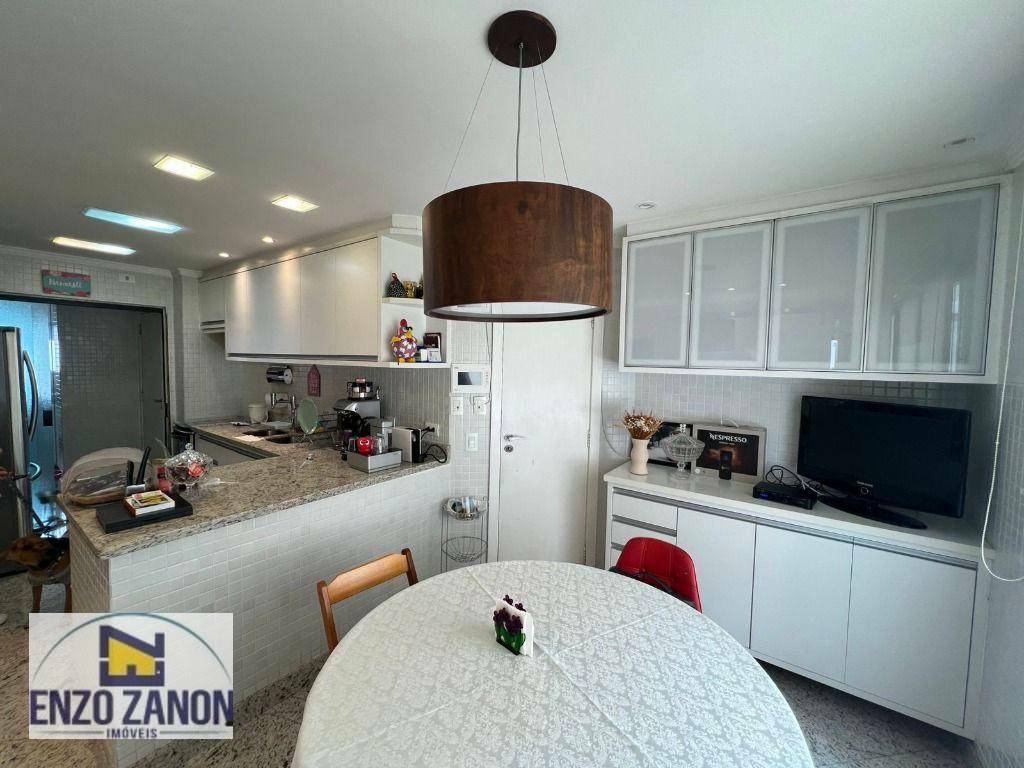 Apartamento à venda com 4 quartos, 208m² - Foto 29