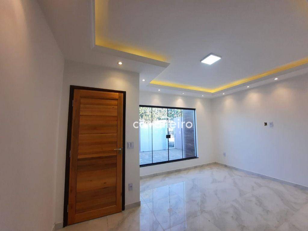 Casa à venda com 3 quartos, 91m² - Foto 3