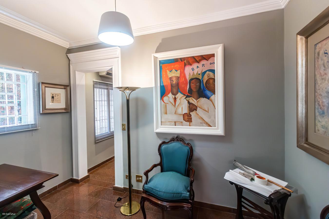 Prédio Inteiro para alugar com 6 quartos, 160m² - Foto 10