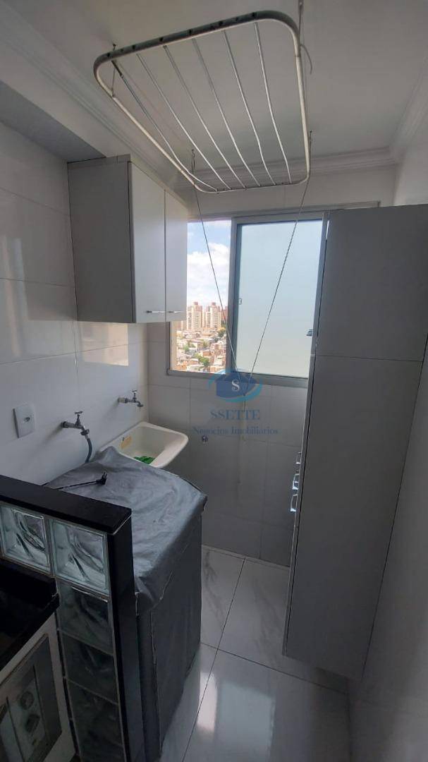 Apartamento à venda com 2 quartos, 43m² - Foto 9