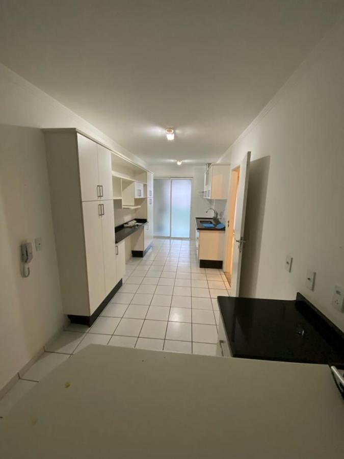 Apartamento à venda com 3 quartos, 135m² - Foto 20