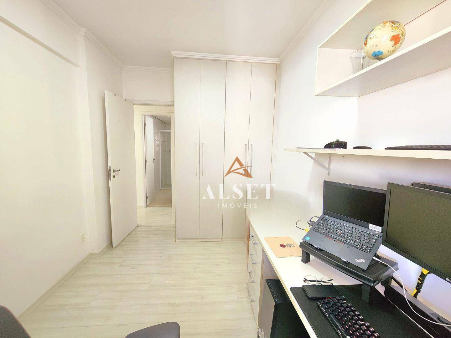 Apartamento à venda com 3 quartos, 86m² - Foto 17