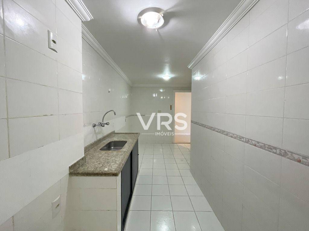 Apartamento à venda com 3 quartos, 110m² - Foto 7