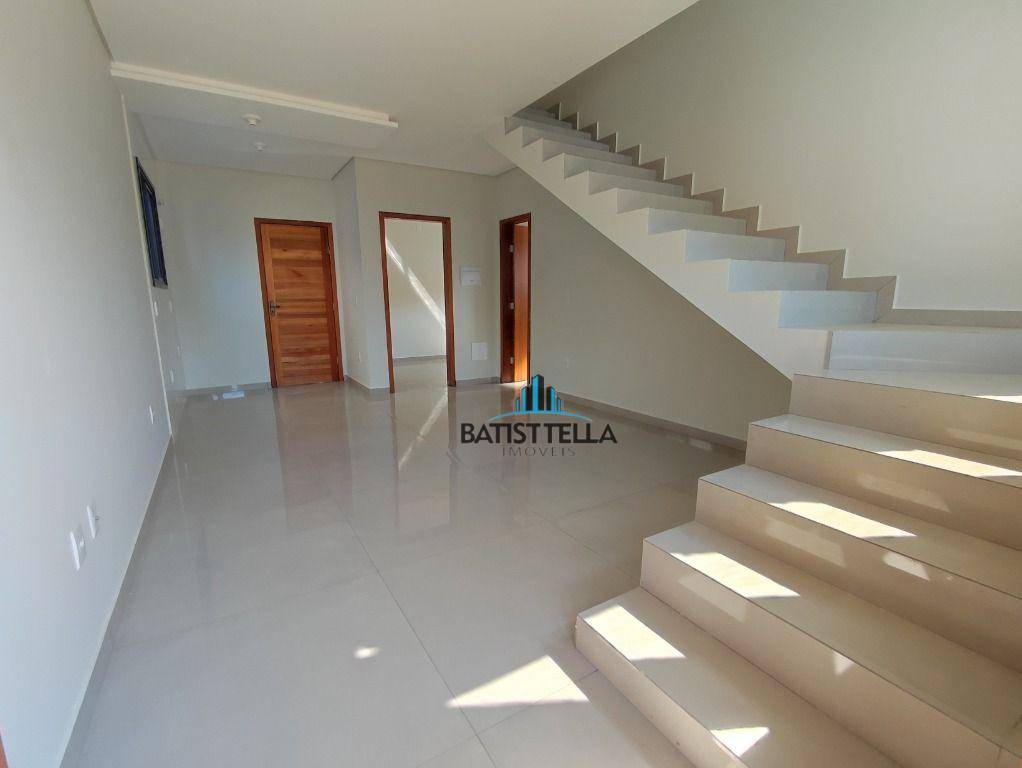 Sobrado à venda com 3 quartos, 93m² - Foto 3