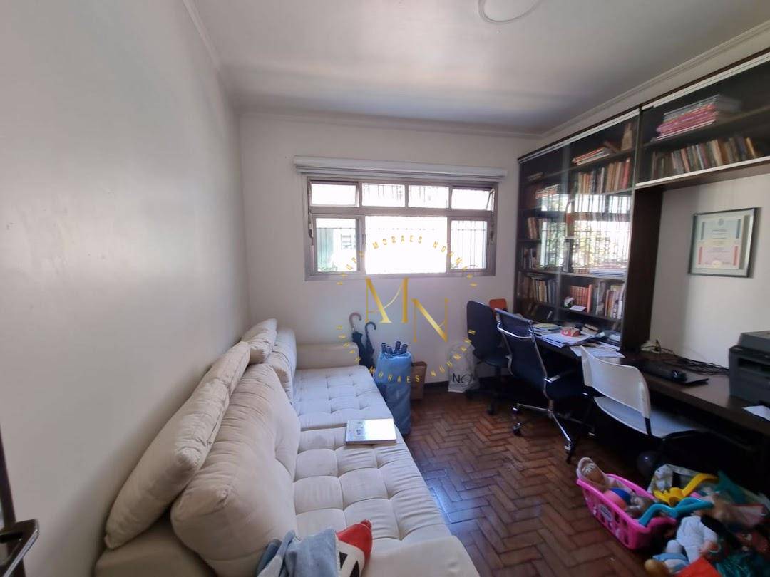 Sobrado à venda com 5 quartos, 300m² - Foto 9