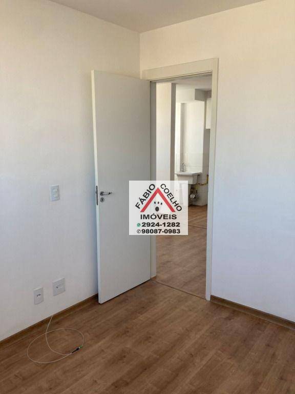 Apartamento à venda com 2 quartos, 39m² - Foto 14