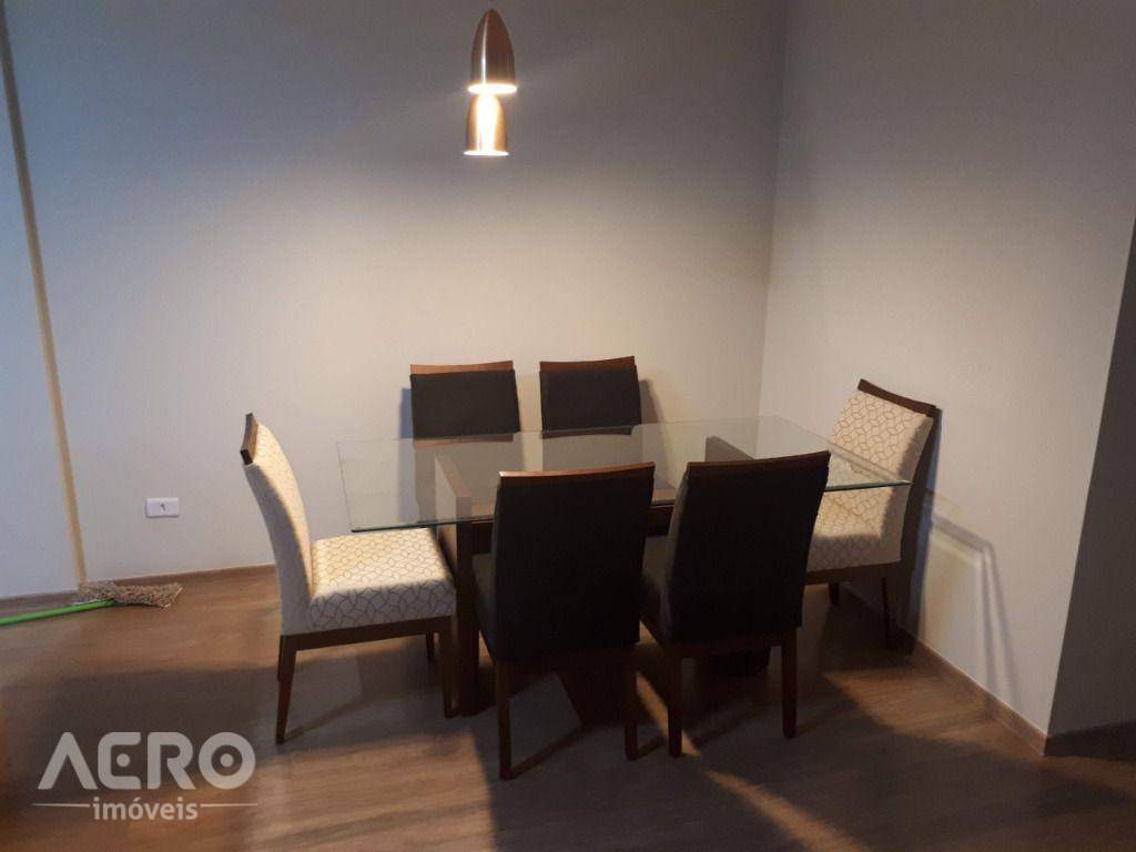 Apartamento para alugar com 3 quartos, 98m² - Foto 16