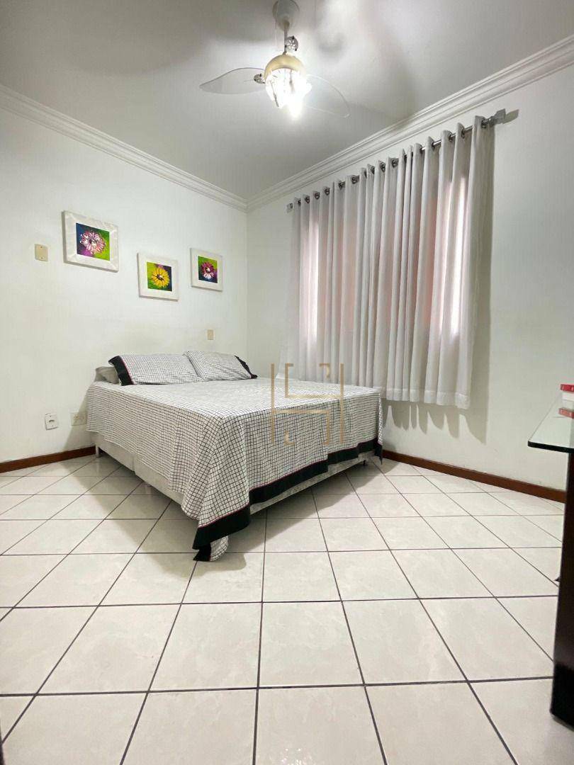 Apartamento à venda com 3 quartos, 110m² - Foto 7