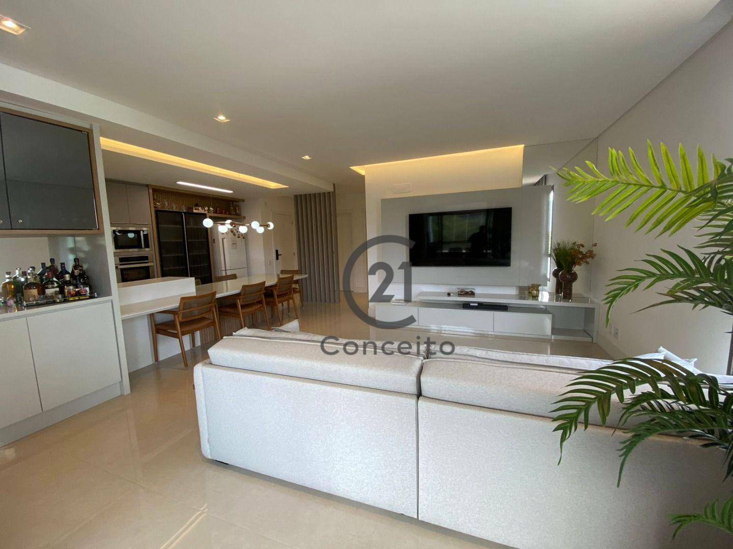 Apartamento à venda com 4 quartos, 161m² - Foto 2