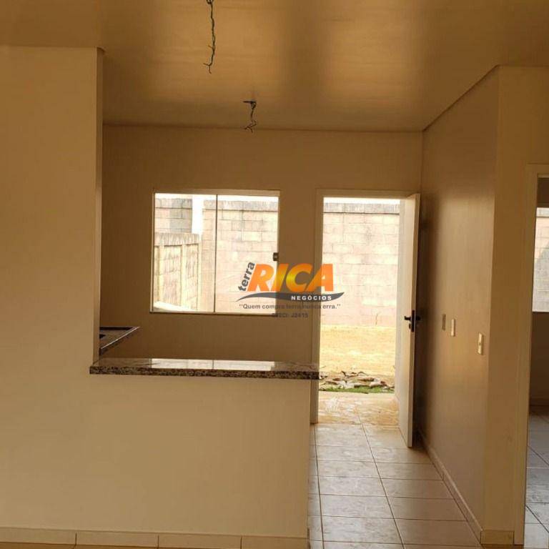 Casa de Condomínio à venda com 2 quartos, 80m² - Foto 5