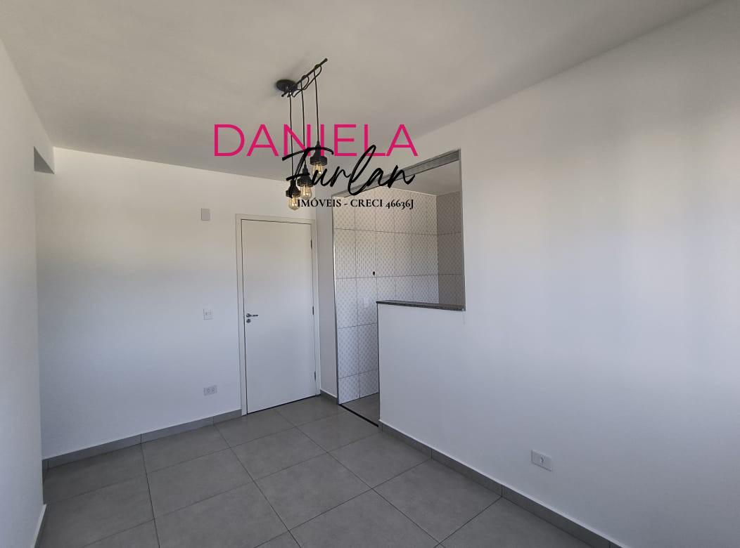 Apartamento à venda com 2 quartos, 47m² - Foto 2