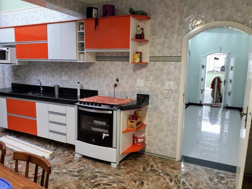 Sobrado à venda com 4 quartos, 250m² - Foto 44