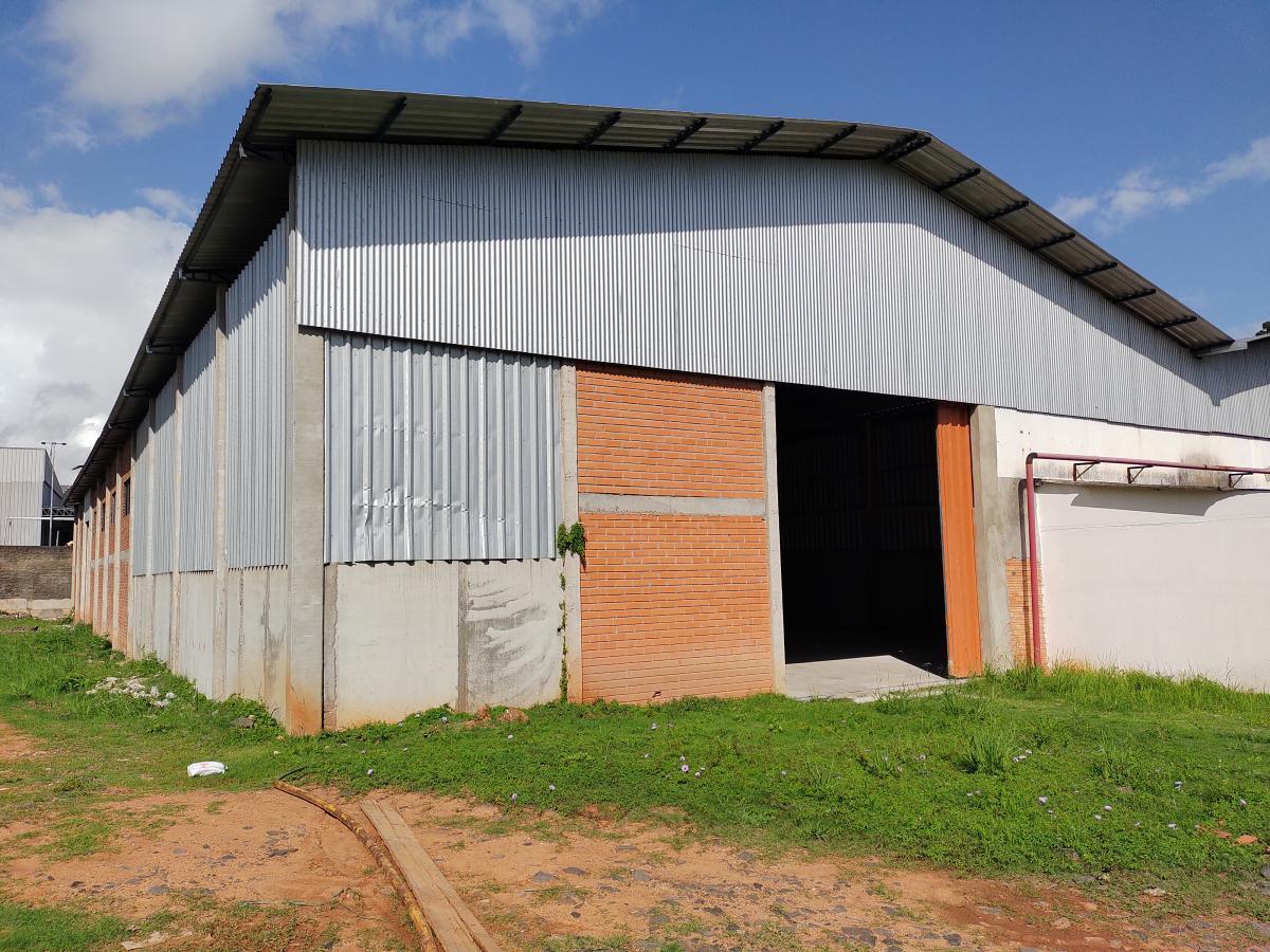 Depósito-Galpão-Armazém para alugar, 1100m² - Foto 4