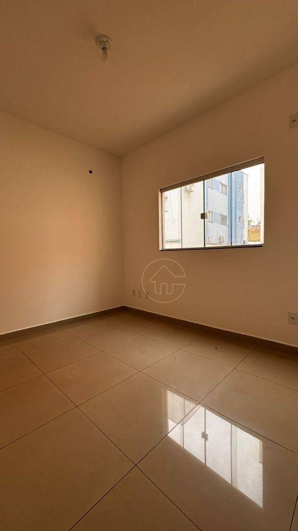 Apartamento para alugar com 3 quartos, 70m² - Foto 9