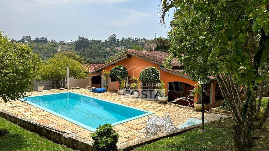 Chácara, 4 quartos, 2000 m² - Foto 1