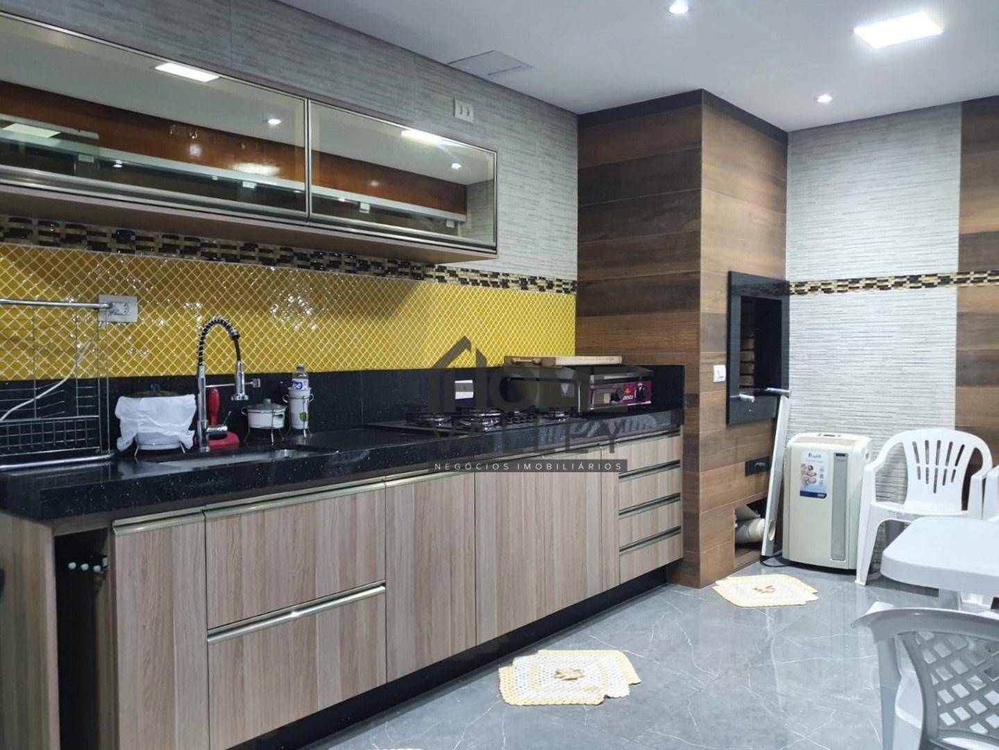 Casa de Condomínio à venda com 4 quartos, 246m² - Foto 27