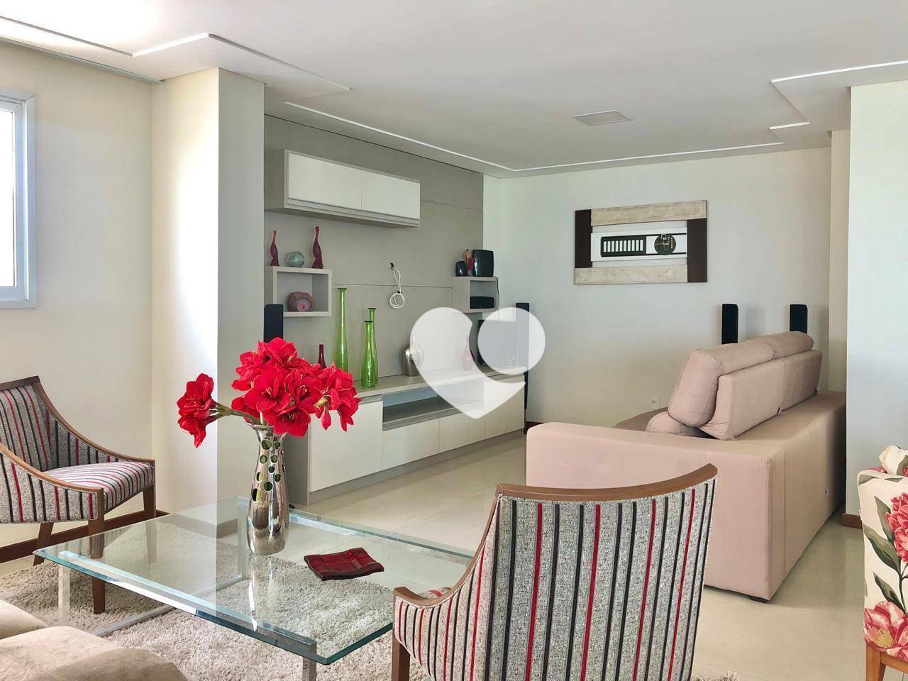 Cobertura à venda com 3 quartos, 270m² - Foto 6