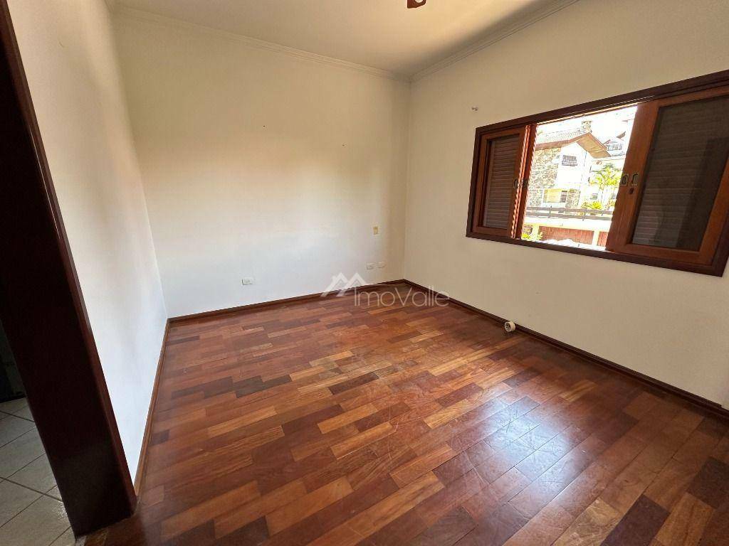 Casa de Condomínio à venda com 4 quartos, 292m² - Foto 22