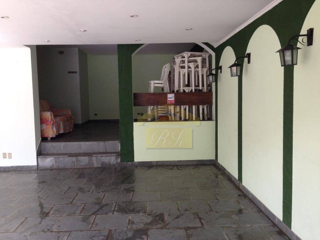 Sobrado à venda com 4 quartos, 600m² - Foto 17