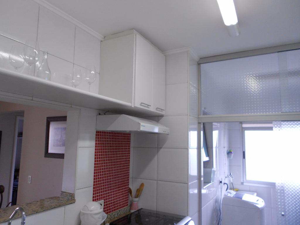 Apartamento à venda com 2 quartos, 65m² - Foto 18