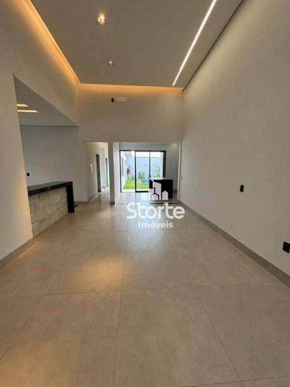 Casa à venda com 3 quartos, 172m² - Foto 6