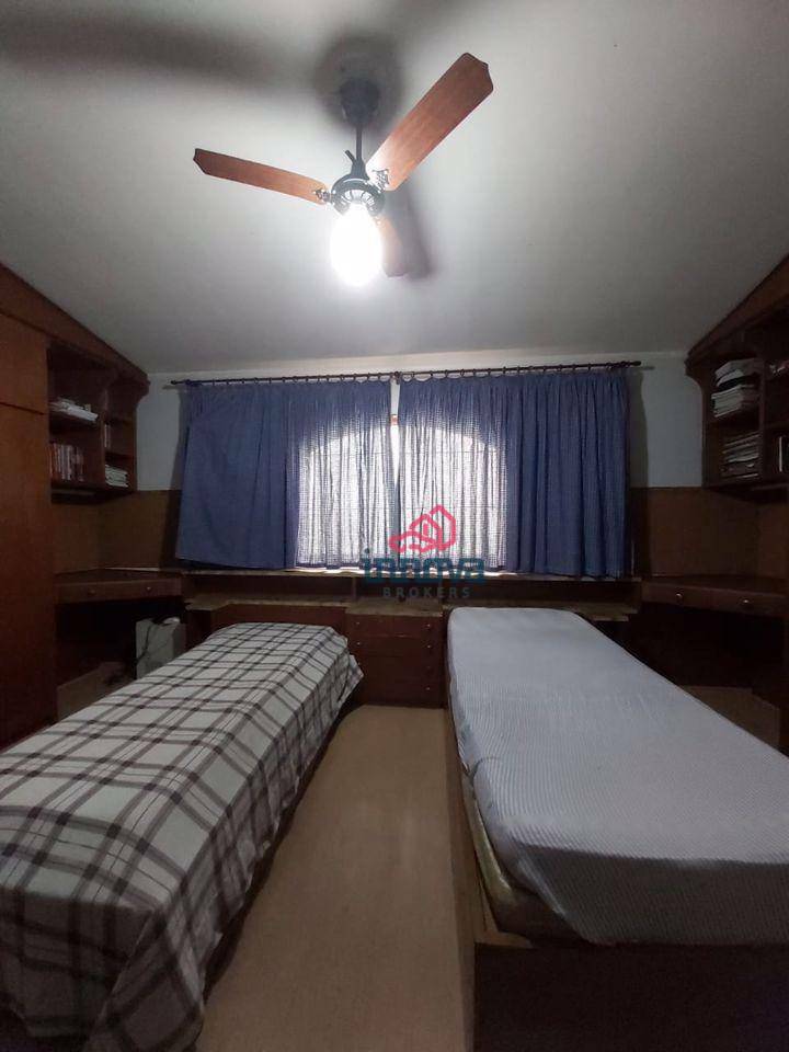 Sobrado à venda com 4 quartos, 240m² - Foto 66