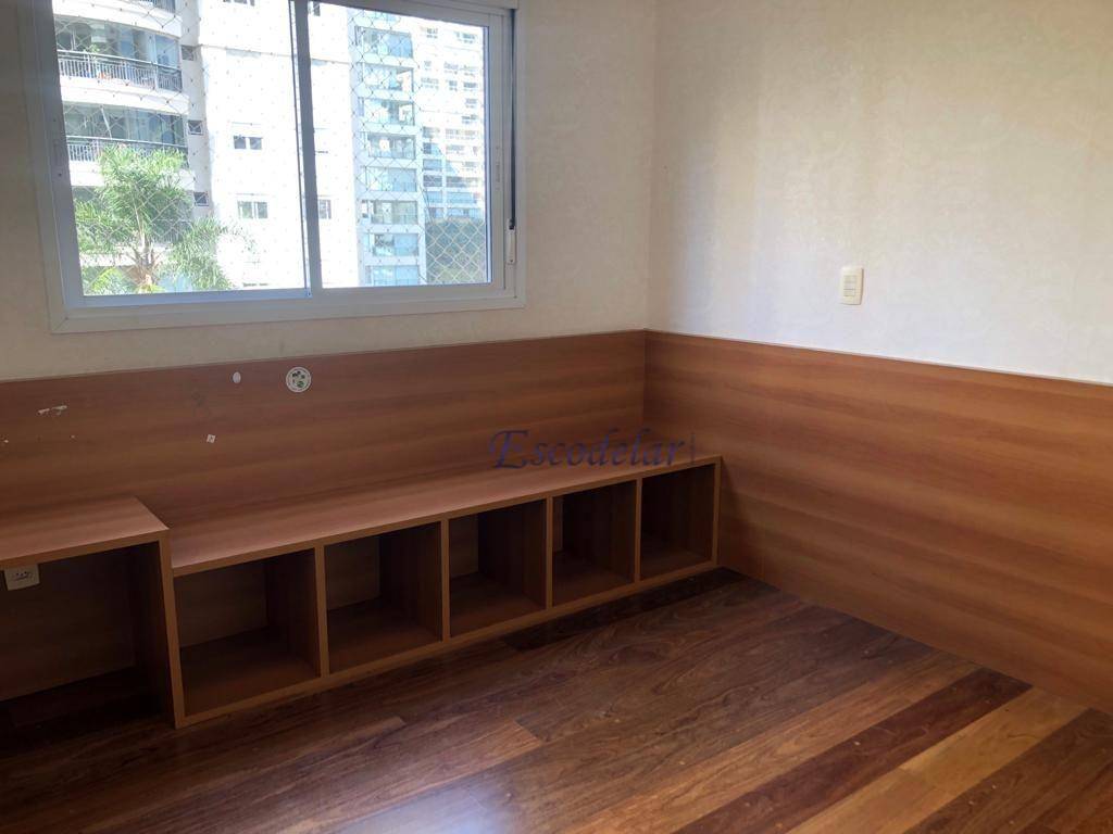 Apartamento à venda com 4 quartos, 201m² - Foto 30