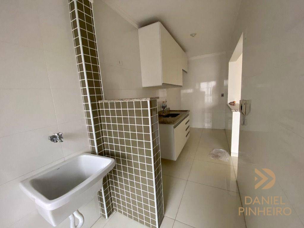 Apartamento à venda com 2 quartos, 67m² - Foto 15