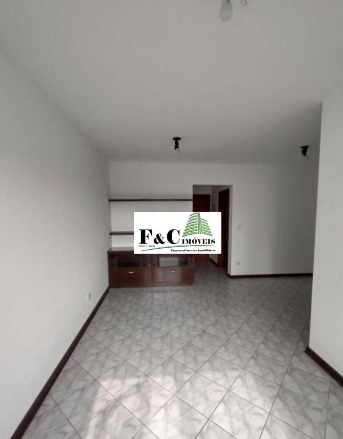 Apartamento à venda com 3 quartos, 86m² - Foto 18