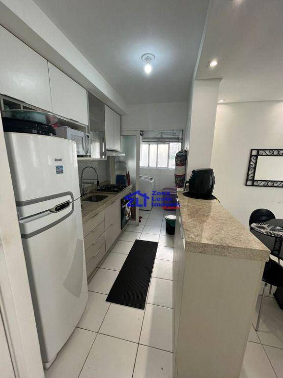 Apartamento à venda com 3 quartos, 61m² - Foto 18