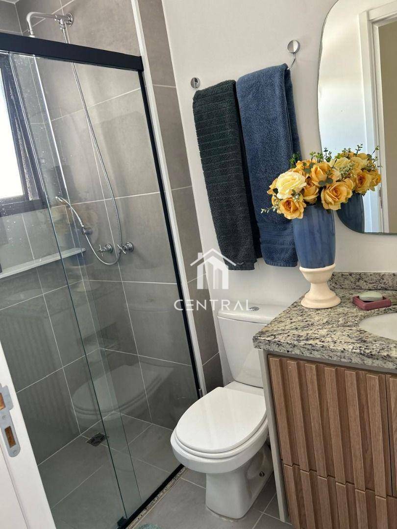 Apartamento à venda com 2 quartos, 67m² - Foto 11