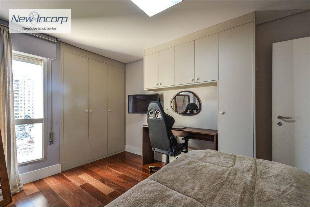 Apartamento à venda com 3 quartos, 182m² - Foto 30