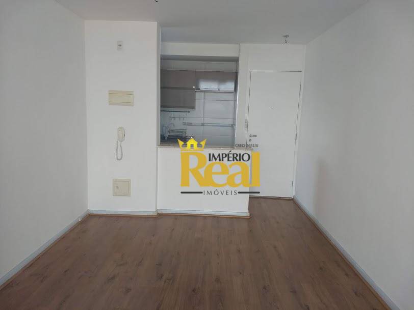 Apartamento à venda com 3 quartos, 60m² - Foto 11