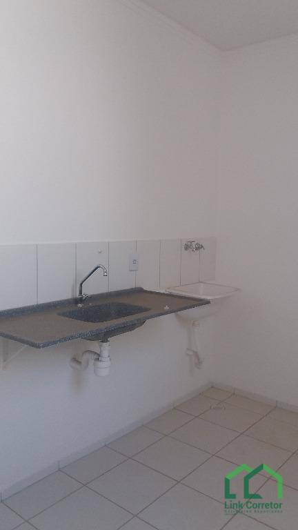 Apartamento à venda com 2 quartos, 45m² - Foto 6