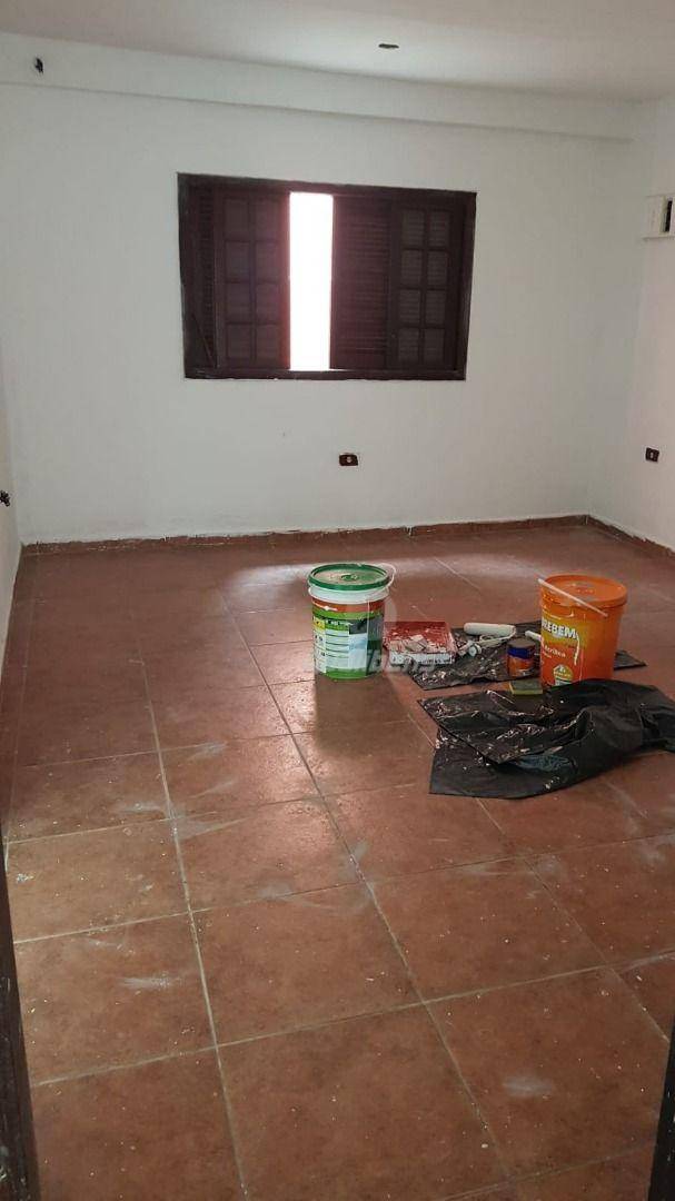 Casa à venda com 1 quarto, 125m² - Foto 8