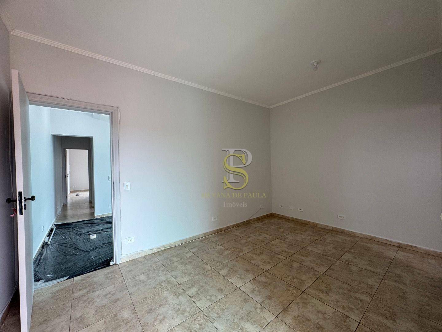 Casa para alugar com 3 quartos, 130m² - Foto 14