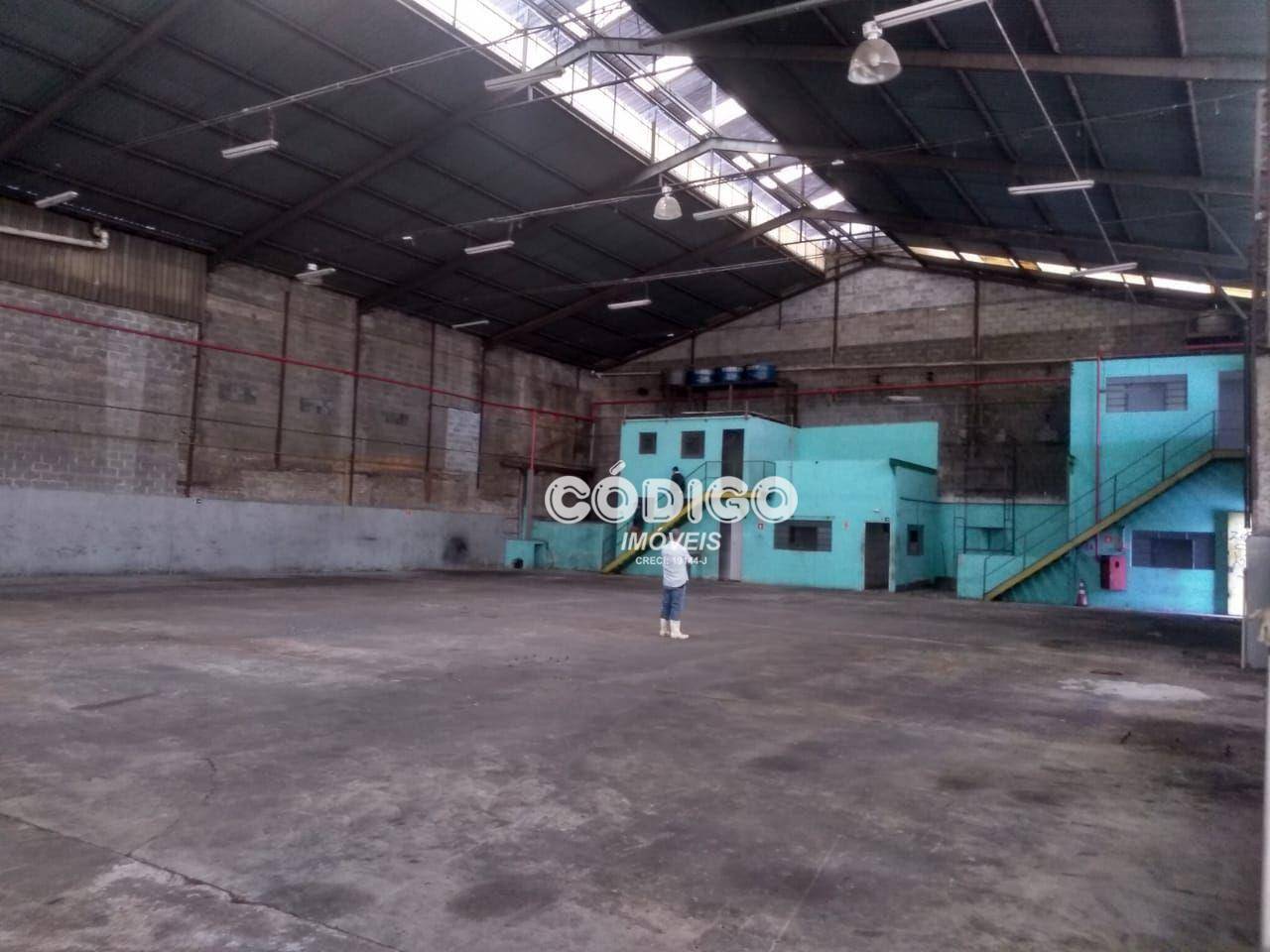 Depósito-Galpão-Armazém para alugar, 2000m² - Foto 5