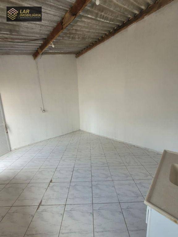 Casa para alugar com 3 quartos, 140m² - Foto 24