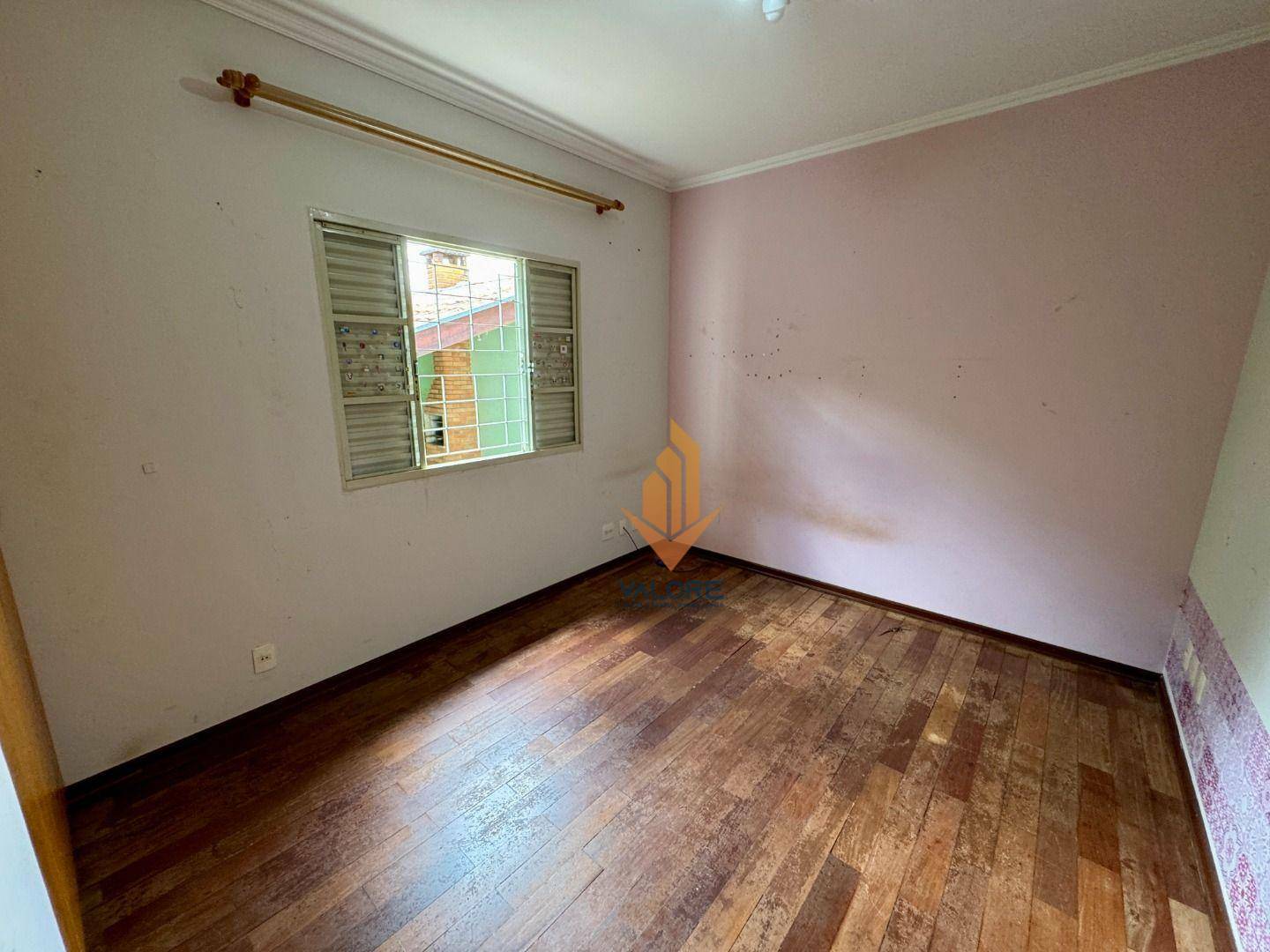 Casa à venda com 3 quartos, 169m² - Foto 14