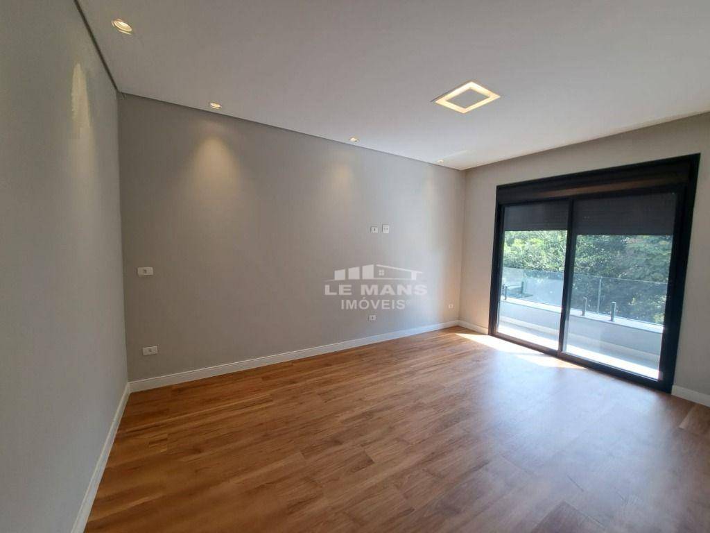 Casa de Condomínio à venda com 4 quartos, 330m² - Foto 35